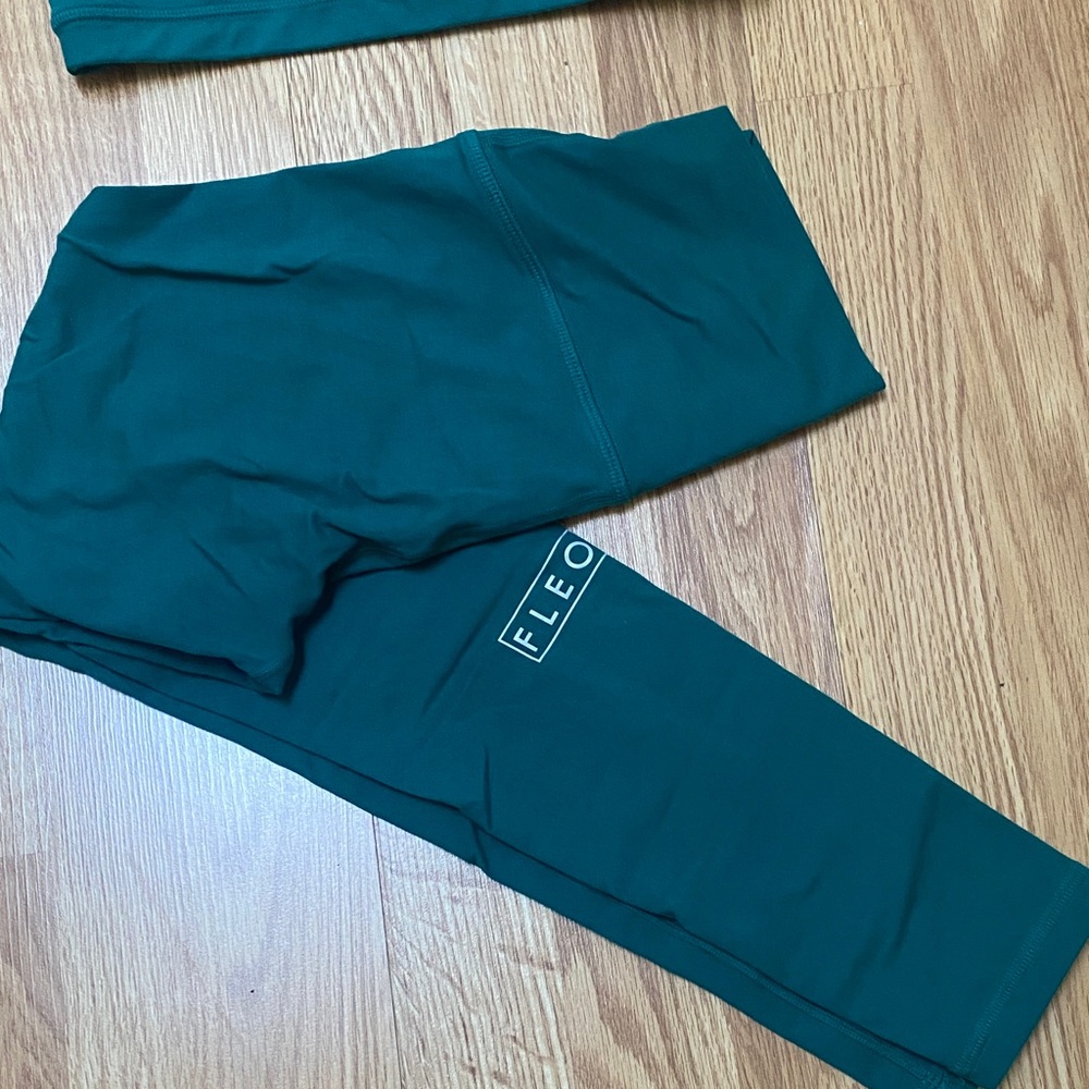 Fleo Deep Teal Activewear Set - Picture 2 of 8